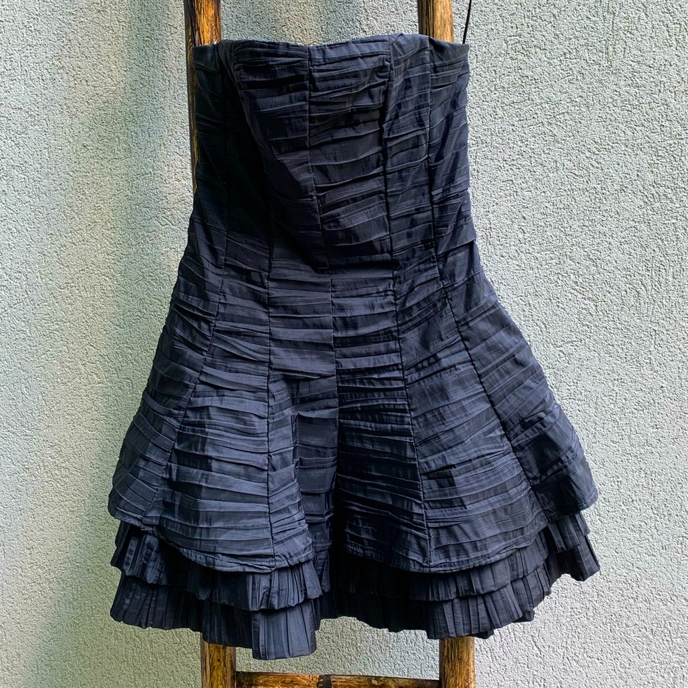 Sonic London Black Strapless Party Dress - Small